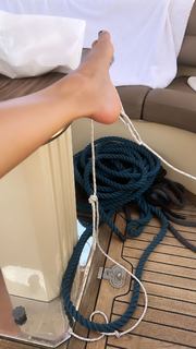 Benedetta Porcaroli feet photo thumbnail