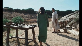 Benedetta Porcaroli feet photo thumbnail
