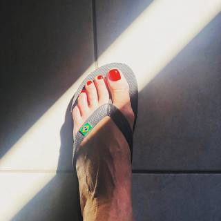 Benedetta Valanzano feet photo 4