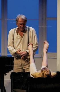 Benedicta Boccoli feet photo 8
