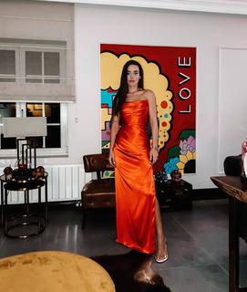 Bensu Soral feet photo thumbnail