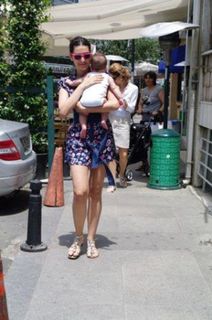 Bergüzar Korel feet photo thumbnail