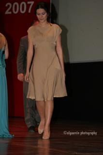 Bergüzar Korel feet photo thumbnail