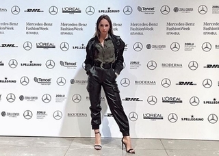Berna Keklikler feet photo 19