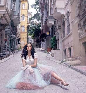 Berna Keklikler feet photo 19