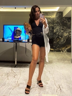 Berna Keklikler feet photo 17