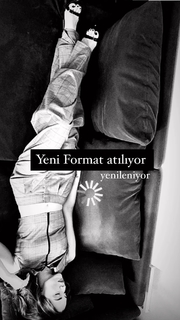 Berna Keklikler feet photo 9