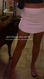 Berna Keklikler feet photo 16