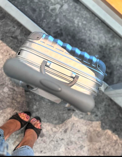 Berna Keklikler feet photo 18