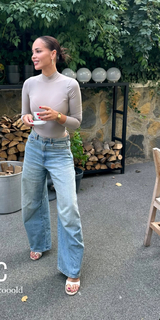 Berna Keklikler feet photo 3