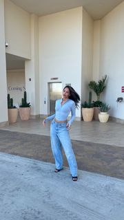 Berna Keklikler feet photo 18