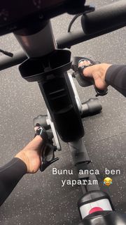 Berna Keklikler feet photo 20