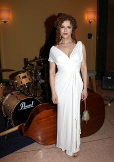 Bernadette Peters feet photo thumbnail