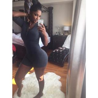 Bernice Burgos feet photo thumbnail