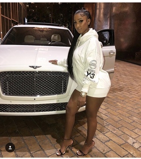 Bernice Burgos feet photo thumbnail