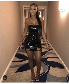 Bernice Burgos feet photo thumbnail