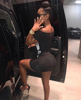 Bernice Burgos feet photo thumbnail