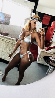 Bernice Burgos feet photo thumbnail