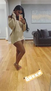 Bernice Burgos feet photo thumbnail