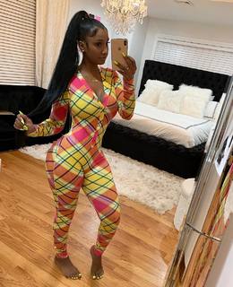 Bernice Burgos feet photo thumbnail