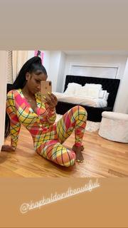 Bernice Burgos feet photo thumbnail