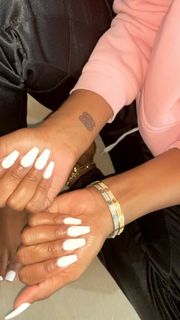 Bernice Burgos feet photo thumbnail