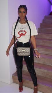 Bernice Burgos feet photo thumbnail