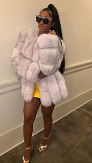 Bernice Burgos feet photo thumbnail