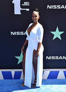 Bernice Burgos feet photo thumbnail