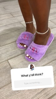 Bernice Burgos feet photo thumbnail