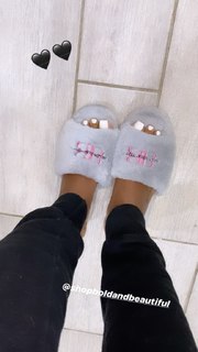 Bernice Burgos feet photo thumbnail