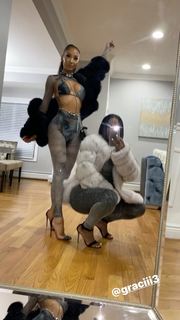 Bernice Burgos feet photo thumbnail