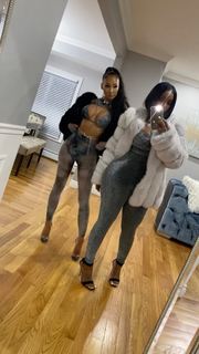 Bernice Burgos feet photo thumbnail