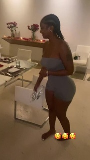 Bernice Burgos feet photo thumbnail
