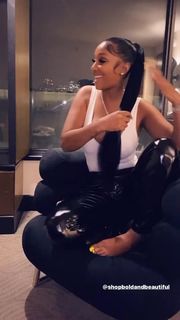 Bernice Burgos feet photo thumbnail