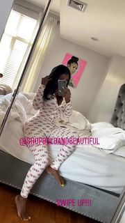 Bernice Burgos feet photo thumbnail