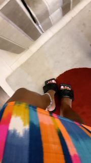Bernice Burgos feet photo thumbnail
