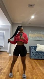 Bernice Burgos feet photo thumbnail