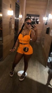 Bernice Burgos feet photo thumbnail