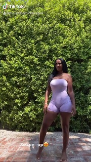 Bernice Burgos feet photo thumbnail