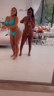 Bernice Burgos feet photo thumbnail