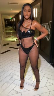 Bernice Burgos feet photo thumbnail