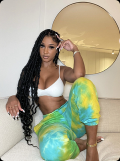 Bernice Burgos feet photo thumbnail