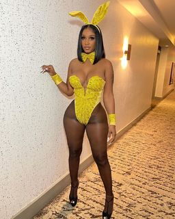 Bernice Burgos feet photo thumbnail