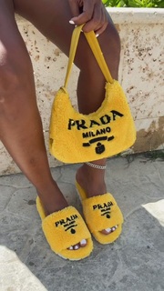 Bernice Burgos feet photo thumbnail