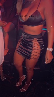 Bernice Burgos feet photo thumbnail