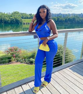 Bernice Burgos feet photo thumbnail