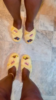 Bernice Burgos feet photo thumbnail