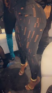 Bernice Burgos feet photo thumbnail