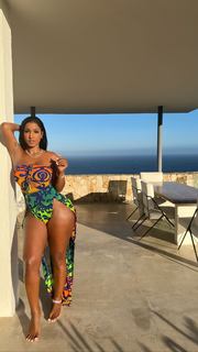 Bernice Burgos feet photo thumbnail